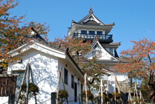 秋田県の名所「横手城」